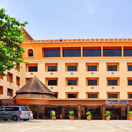 Win Place Hotel Chiang Mai Esterno foto