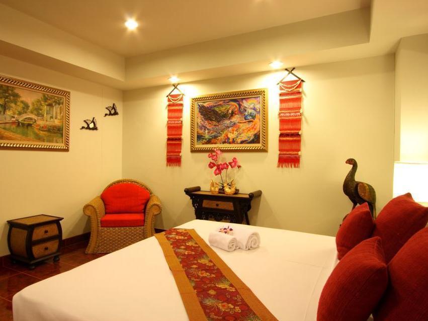 Win Place Hotel Chiang Mai Esterno foto
