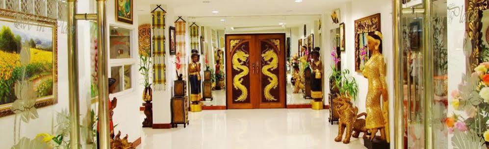 Win Place Hotel Chiang Mai Esterno foto