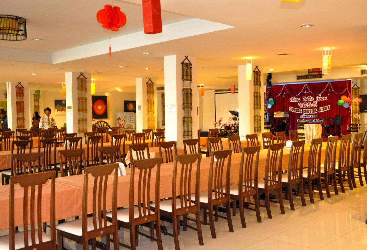 Win Place Hotel Chiang Mai Esterno foto