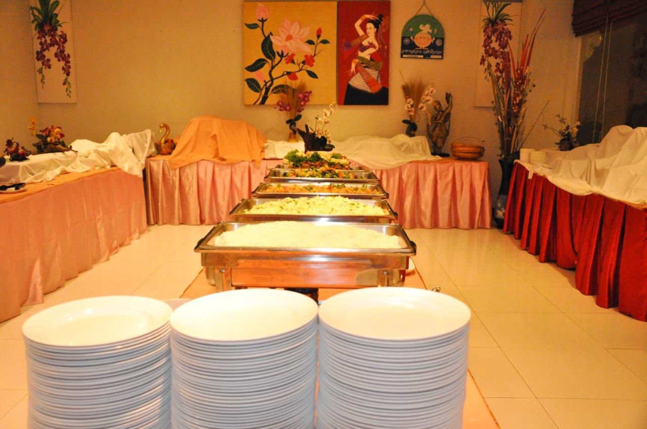 Win Place Hotel Chiang Mai Esterno foto