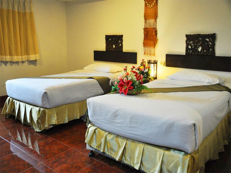 Win Place Hotel Chiang Mai Esterno foto