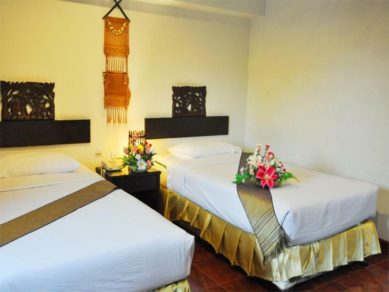 Win Place Hotel Chiang Mai Esterno foto